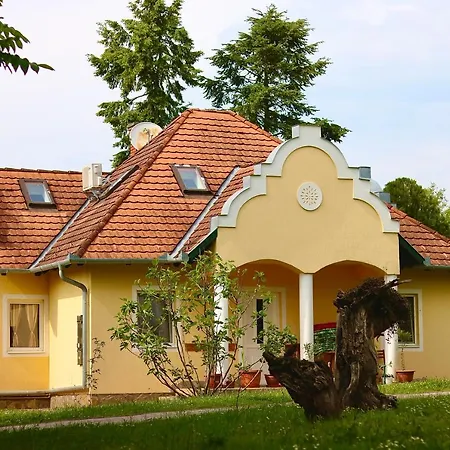 Wagner Panzió Gasthof Cserszegtomaj